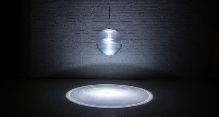 Scepticisme gek geworden leer Lamp met water geeft speciale verlichting - Bouw en Installatie Hub